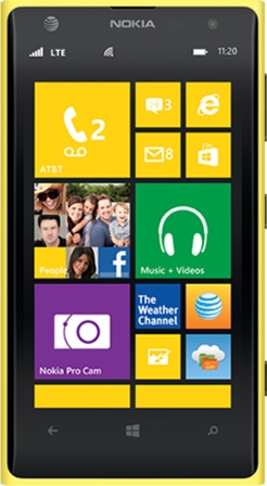 תמונה בגודל אמיתית של  Nokia Lumia 1020 .